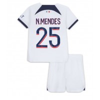 Camiseta Paris Saint-Germain Nuno Mendes #25 Visitante Equipación para niños 2023-24 manga corta (+ pantalones cortos)